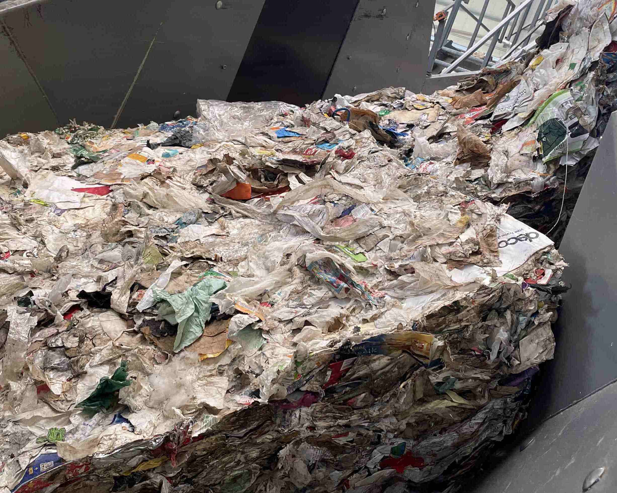 Paper from lightweight packaging