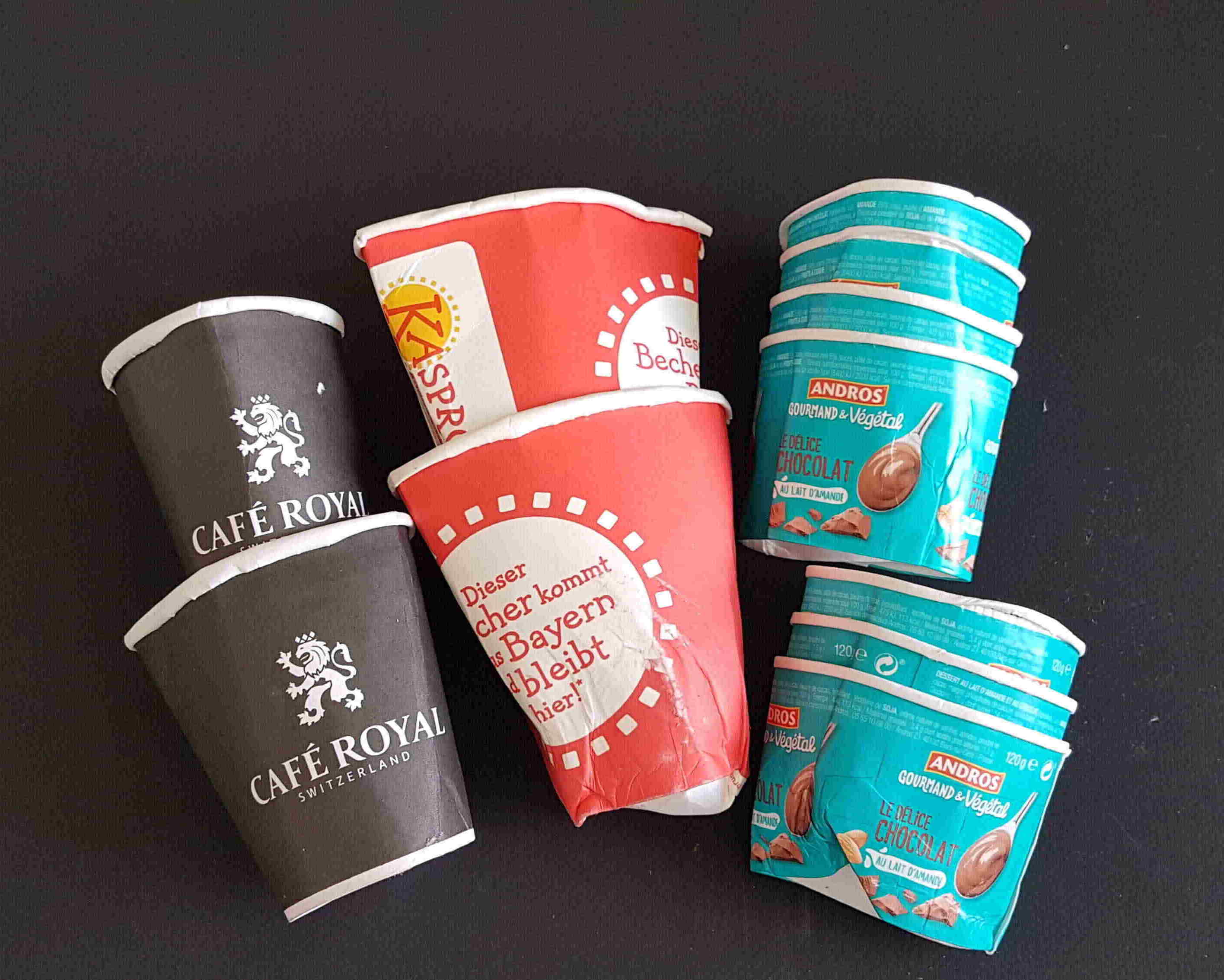 Coffee to-go cups